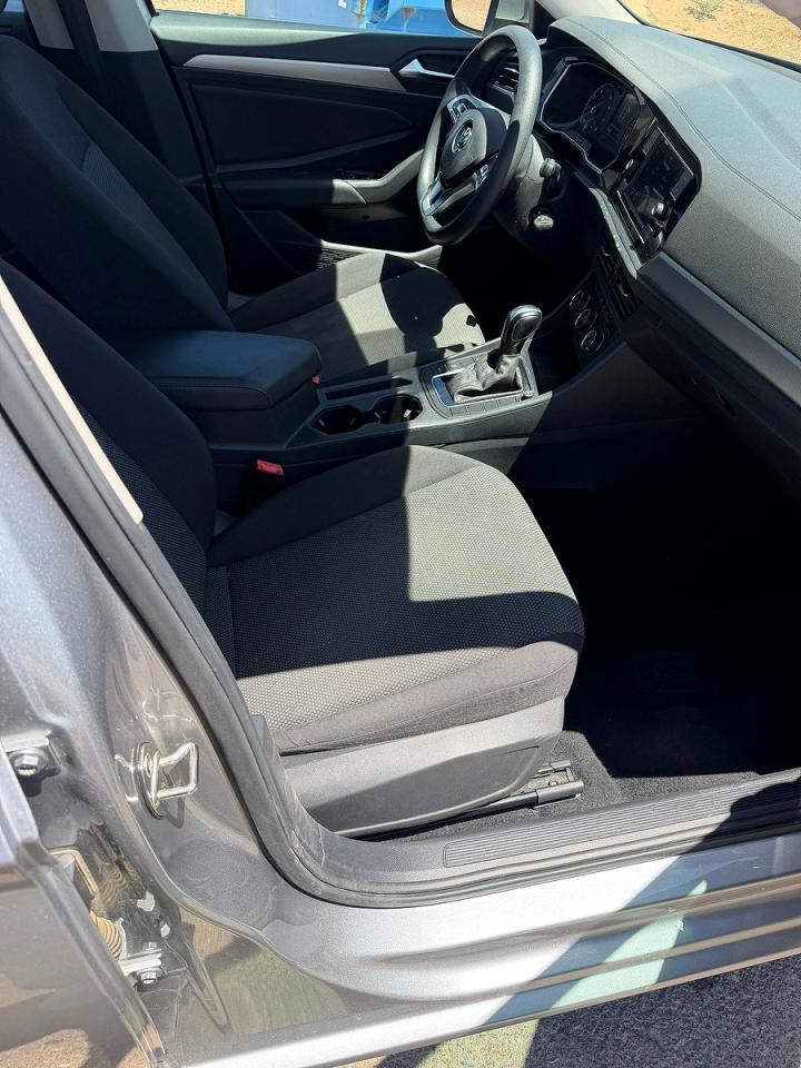 2019 Volkswagen Jetta S - Фото 5