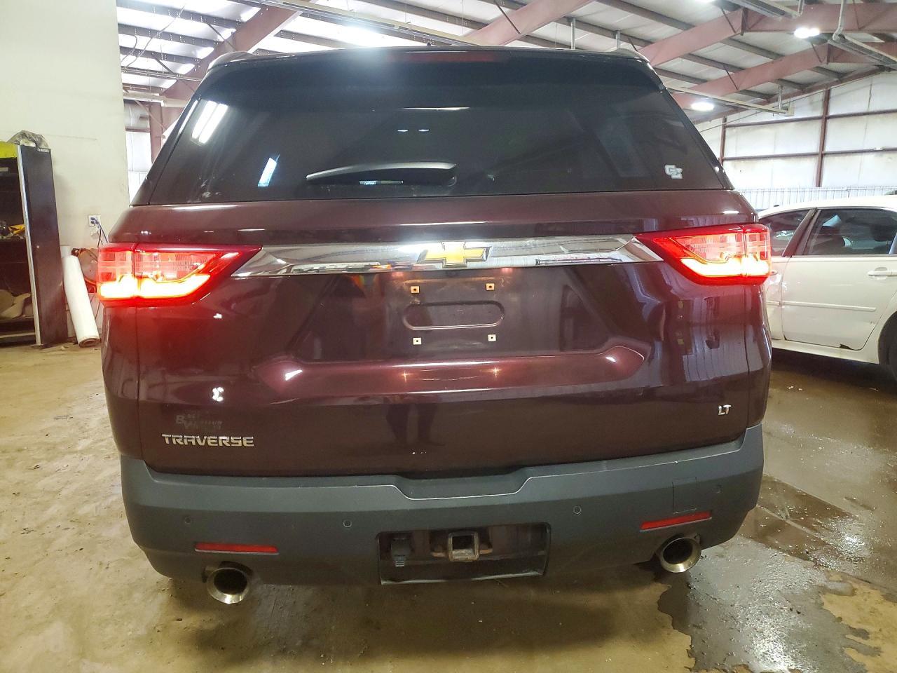 2018 Chevrolet Traverse Lt - Фото 6