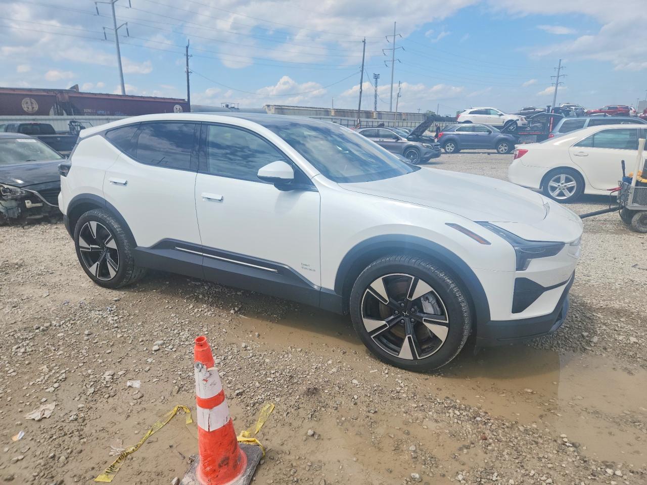 2025 Polestar 3 - Image 4