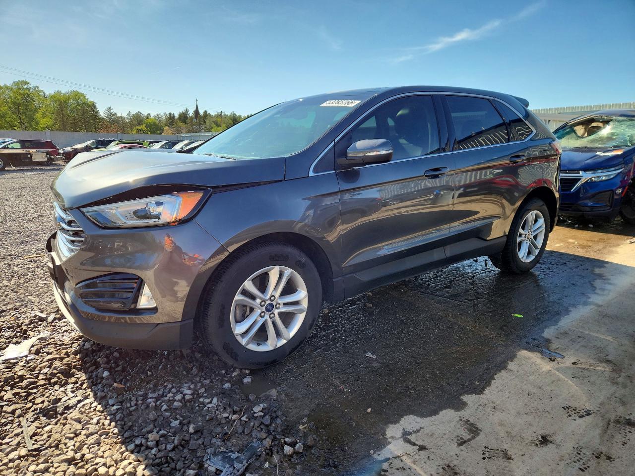 2019 Ford Edge Sel