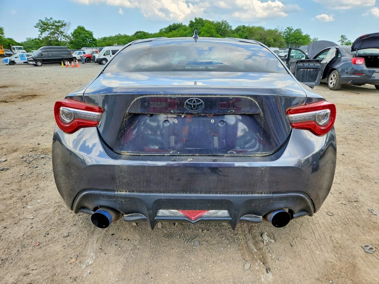 2017 Toyota 86 Base - Фото 6