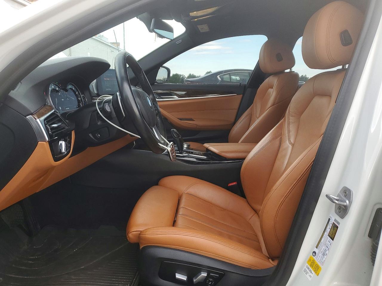 2019 BMW 540 I - Фото 7