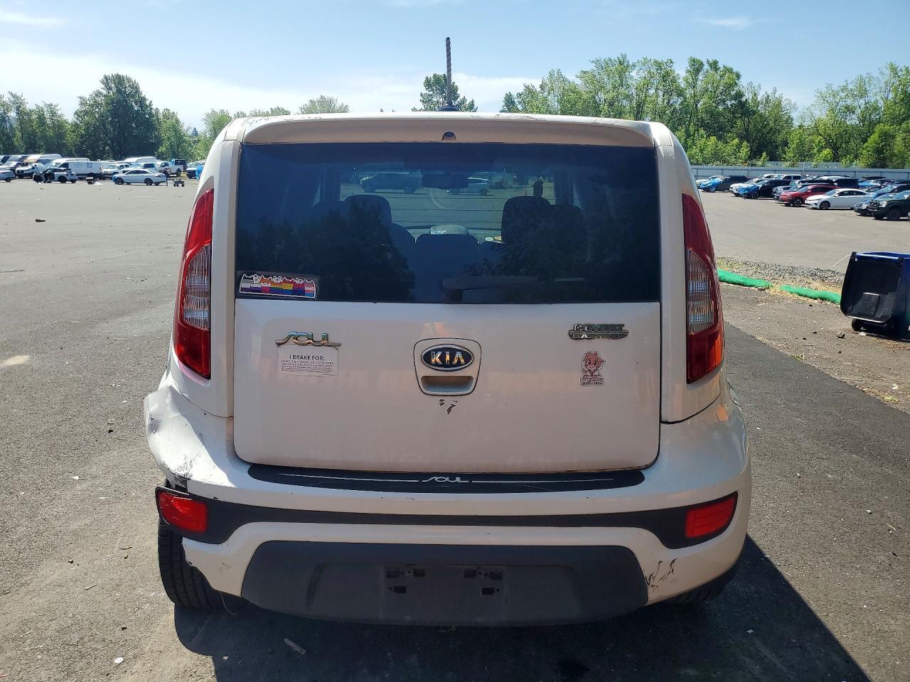 2012 Kia Soul + - Image 6