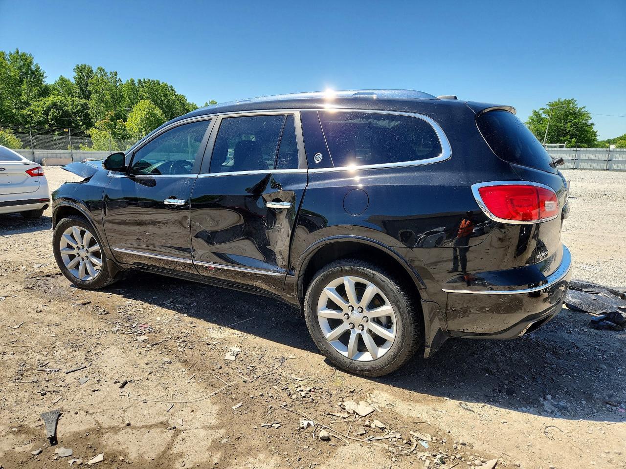 2016 Buick Enclave - Фото 2