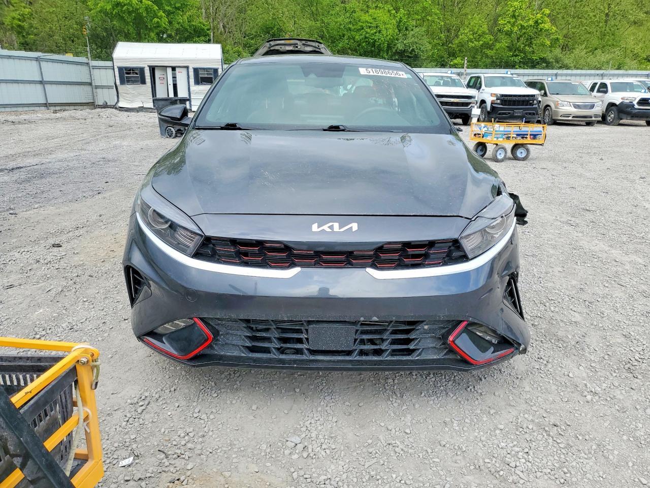 2024 Kia Forte Gt Line - Фото 5
