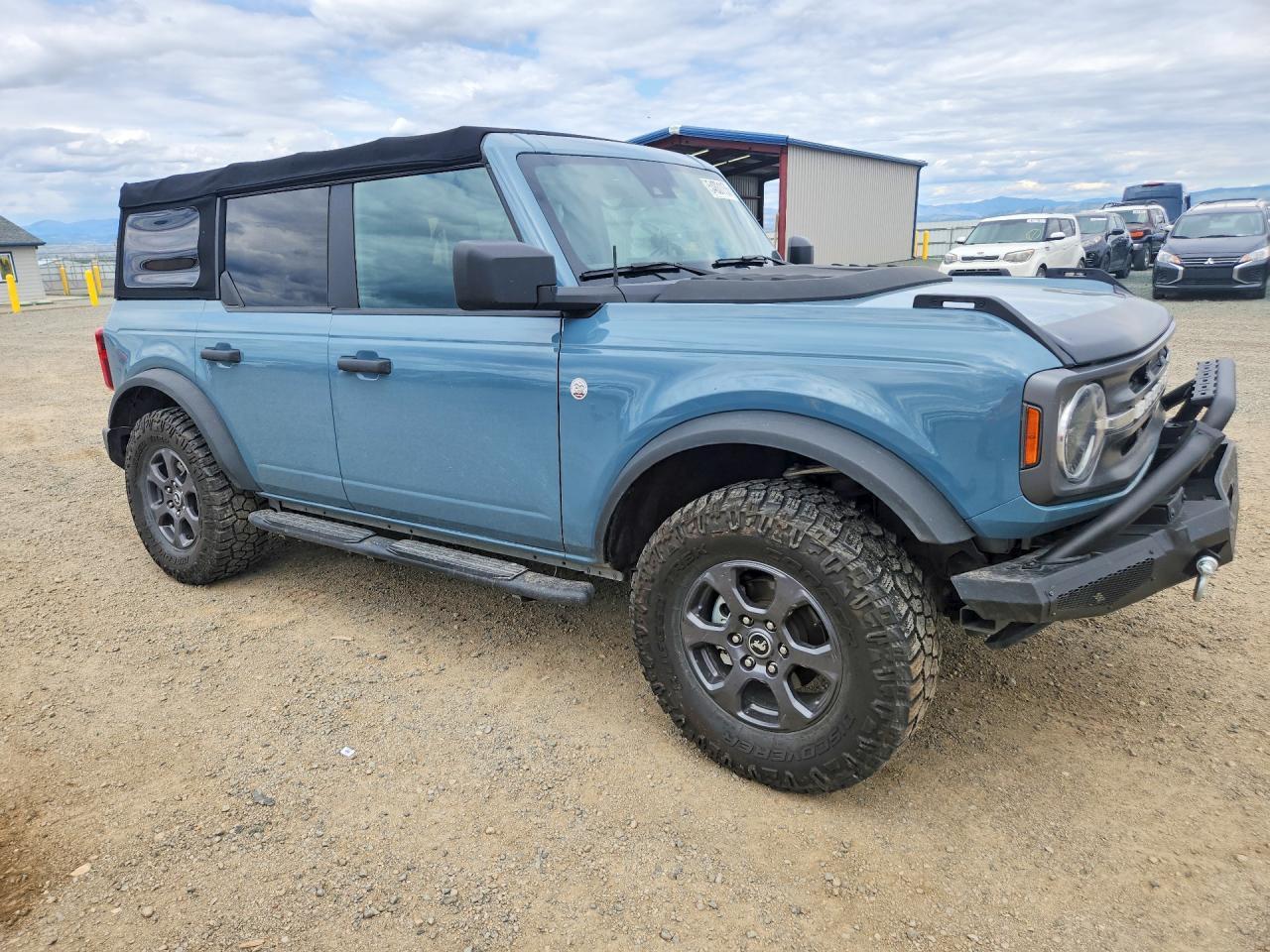 2021 Ford Bronco Base - Image 4
