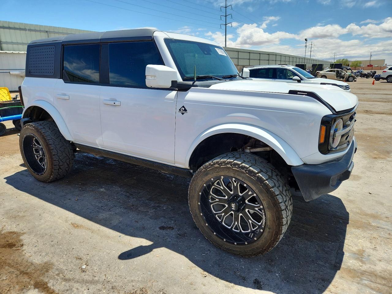2024 Ford Bronco Outer Banks - Фото 4