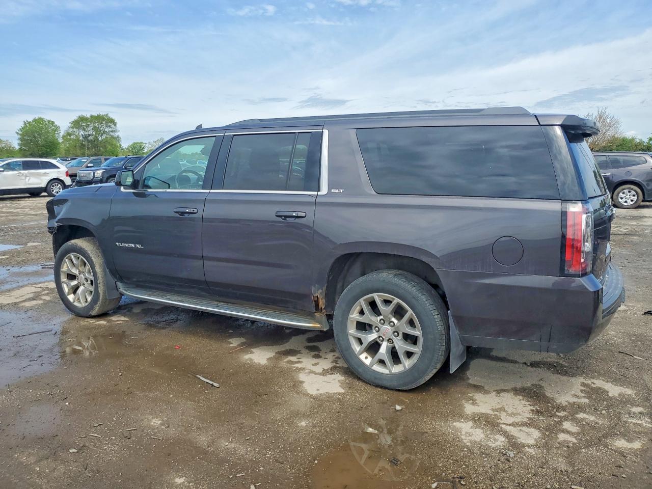 2016 GMC Yukon Xl K1500 Slt - Фото 2