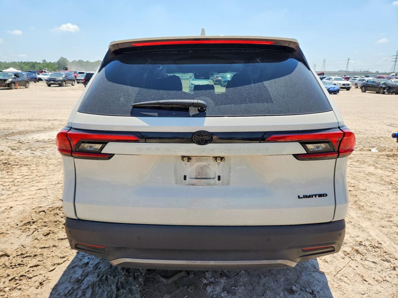 2024 Toyota Grand Highlander Limited - Фото 6