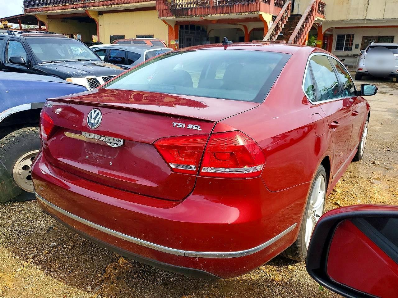 2015 Volkswagen Passat Sel - Фото 3