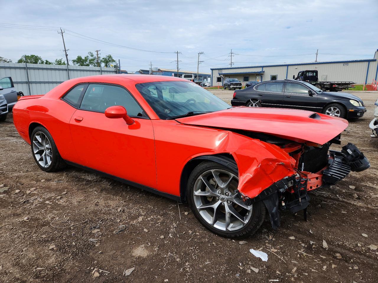 2022 Dodge Challenger Gt - Image 4