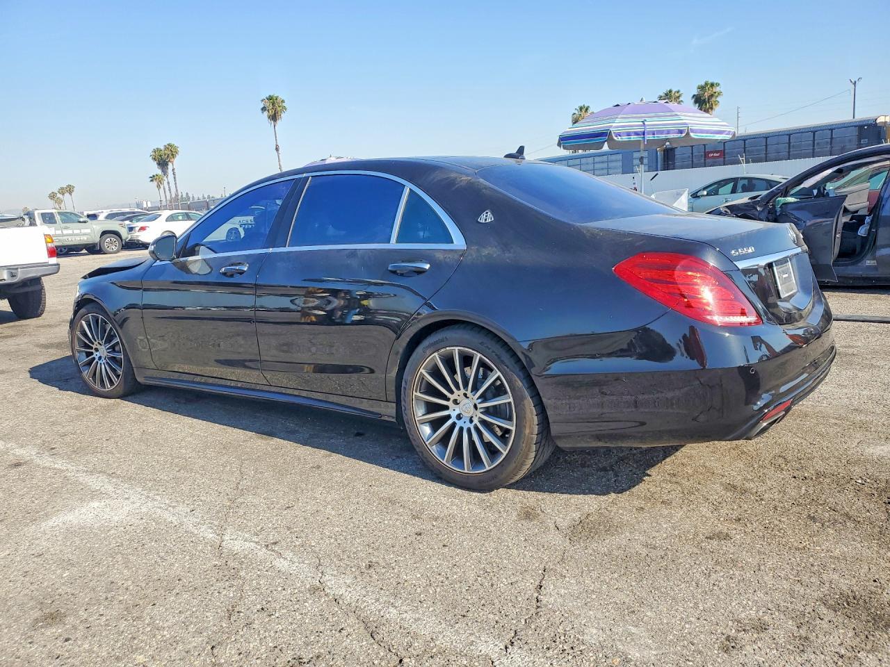 2015 Mercedes-Benz S 550 - Фото 2