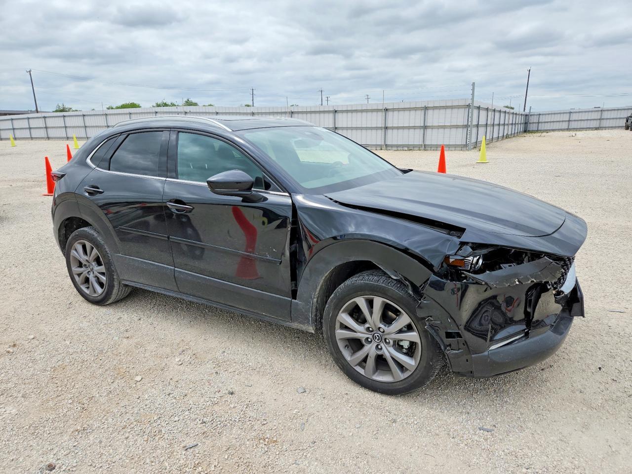 2024 Mazda Cx-30 Premium - Image 4