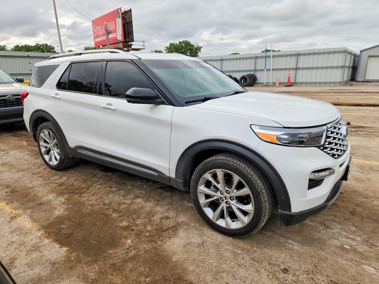 2021 Ford Explorer Platinum - Фото 4