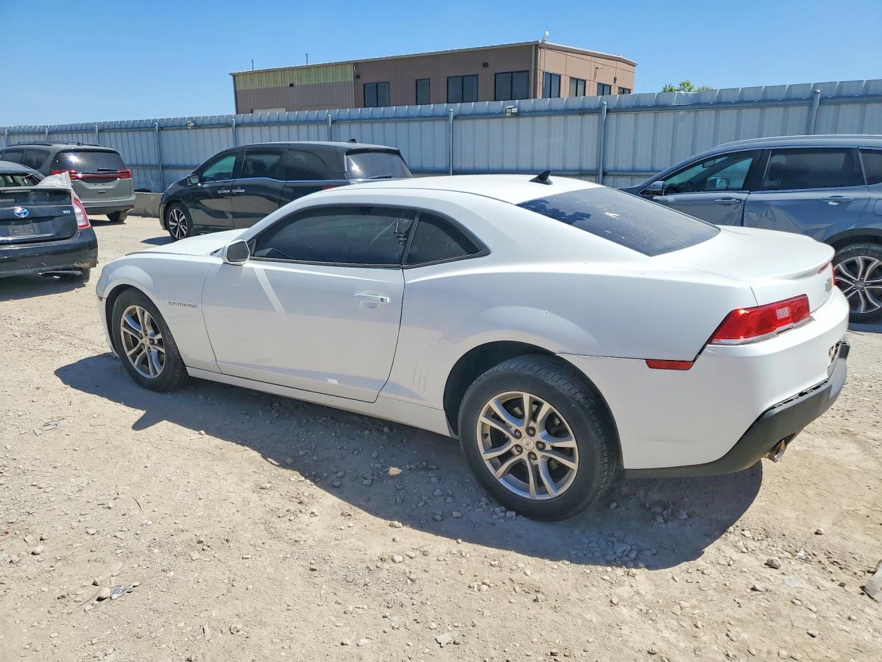 2014 Chevrolet Camaro Ls - Image 2