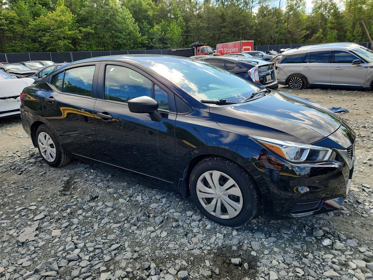 2020 Nissan Versa S - Фото 4