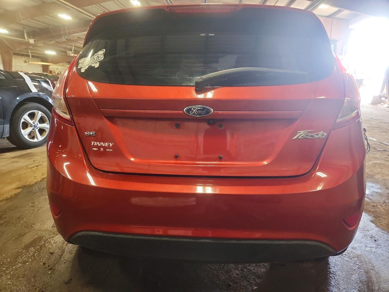 2019 Ford Fiesta Se - Image 6