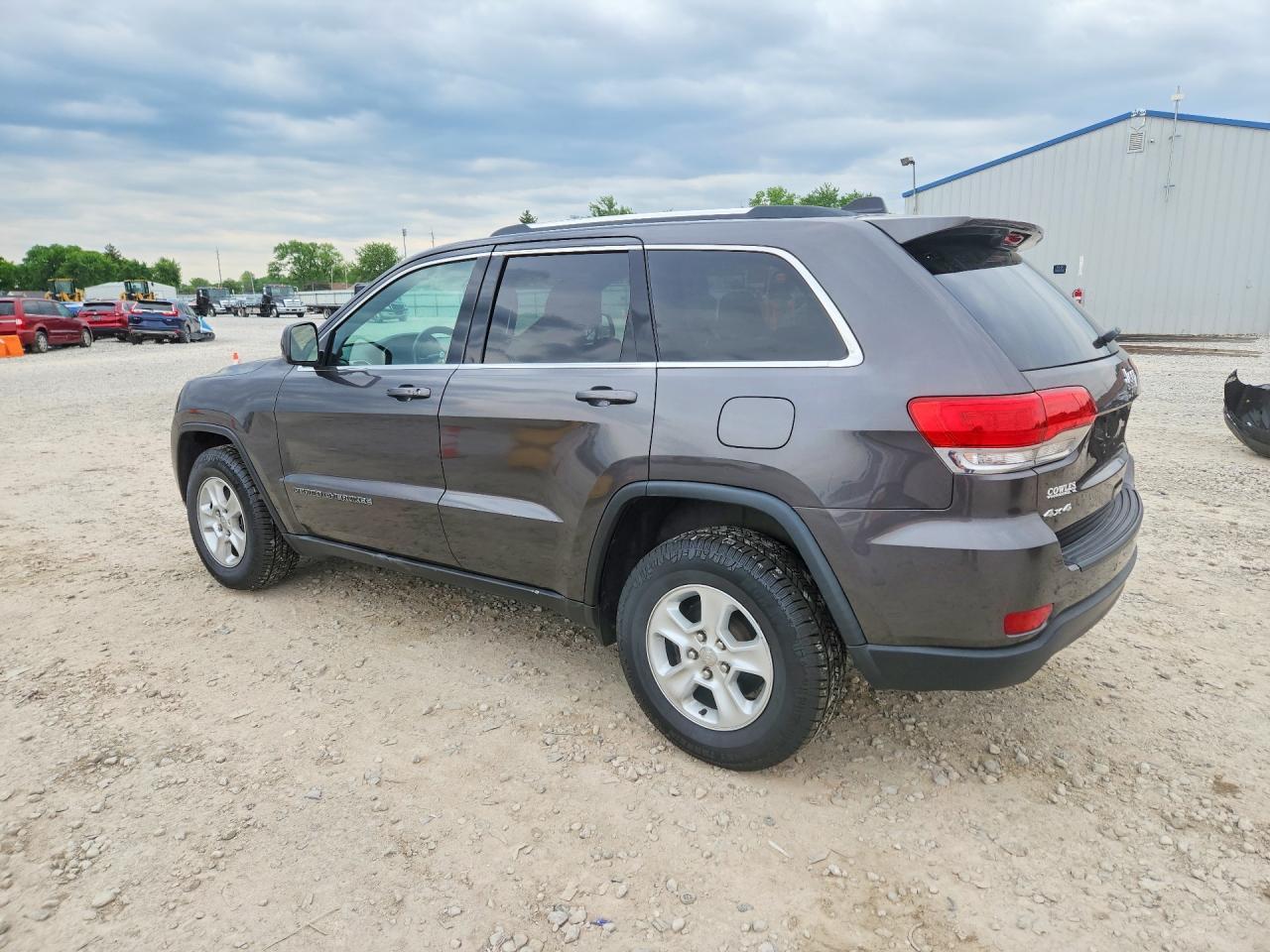 2017 Jeep Grand Cherokee Laredo - Image 2