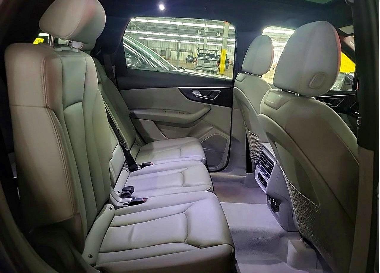 2021 Audi Q7 Premium Plus 55 Tfsi Quattro Tiptronic - Фото 6