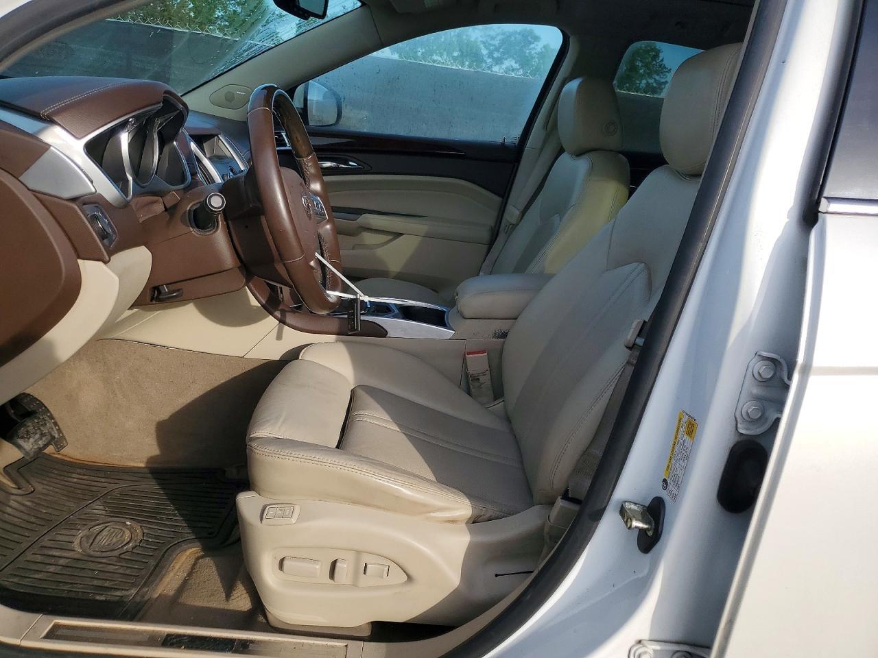 2012 Cadillac Srx Luxury Collection - Image 7