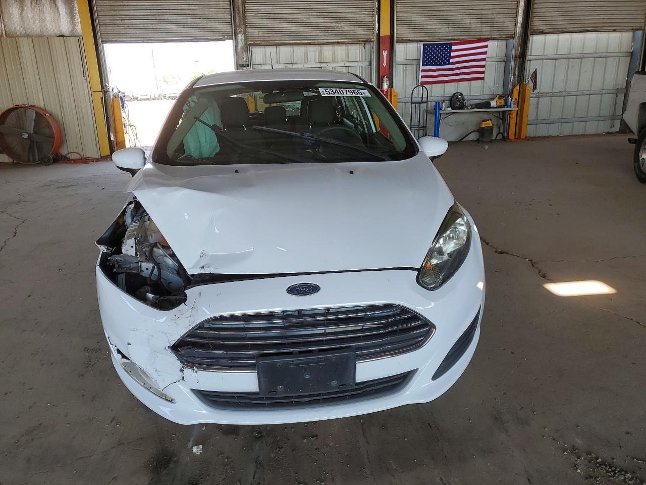 2017 Ford Fiesta S - Фото 5