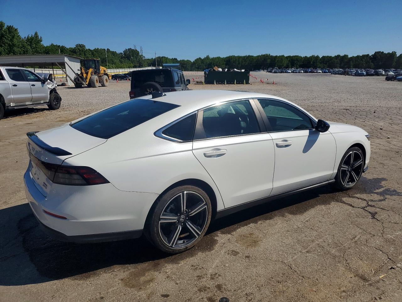 2023 Honda Accord Hybrid Sport - Фото 3