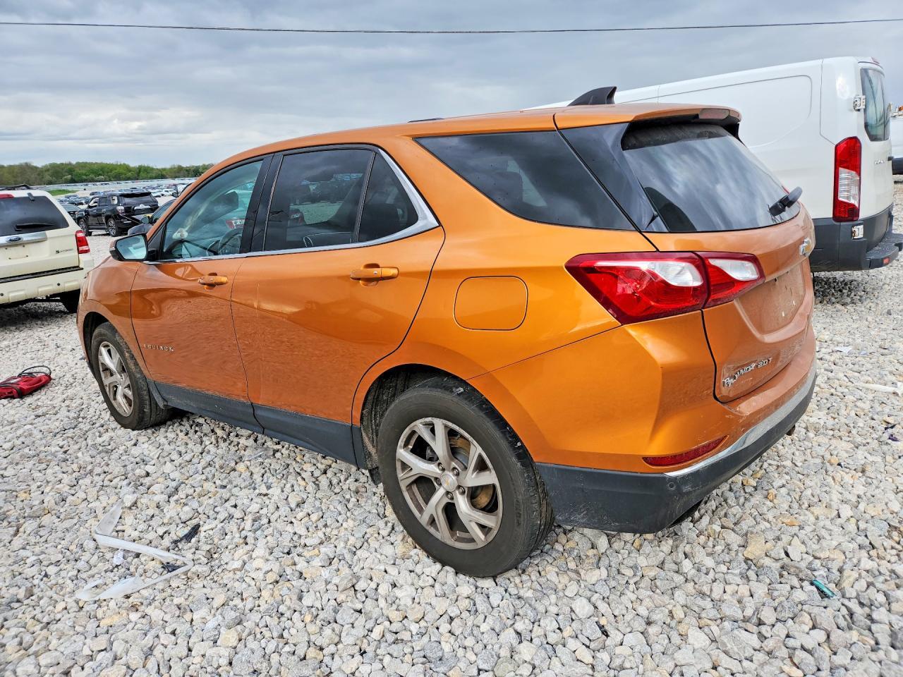 2018 Chevrolet Equinox Lt - Фото 2