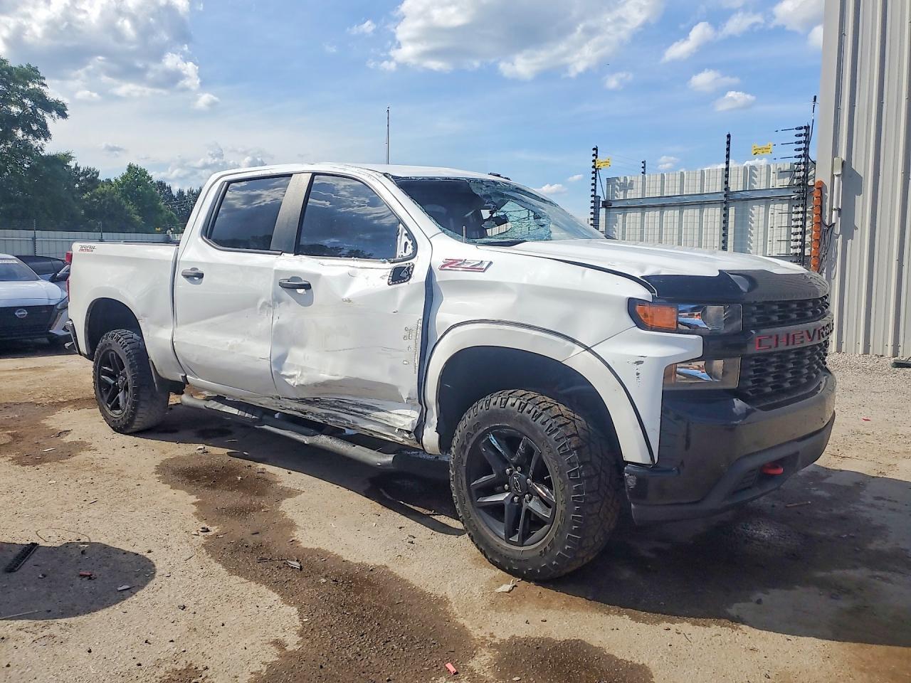 2021 Chevrolet Silverado K1500 Trail Boss Custom - Фото 4