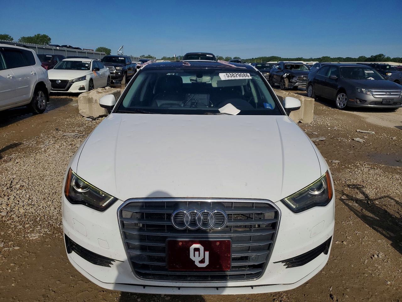 2016 Audi A3 Premium - Image 5
