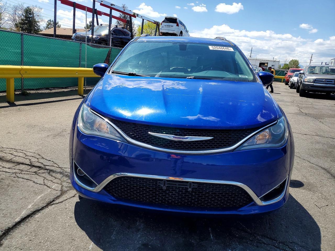 2018 Chry Pacifica - Фото 5
