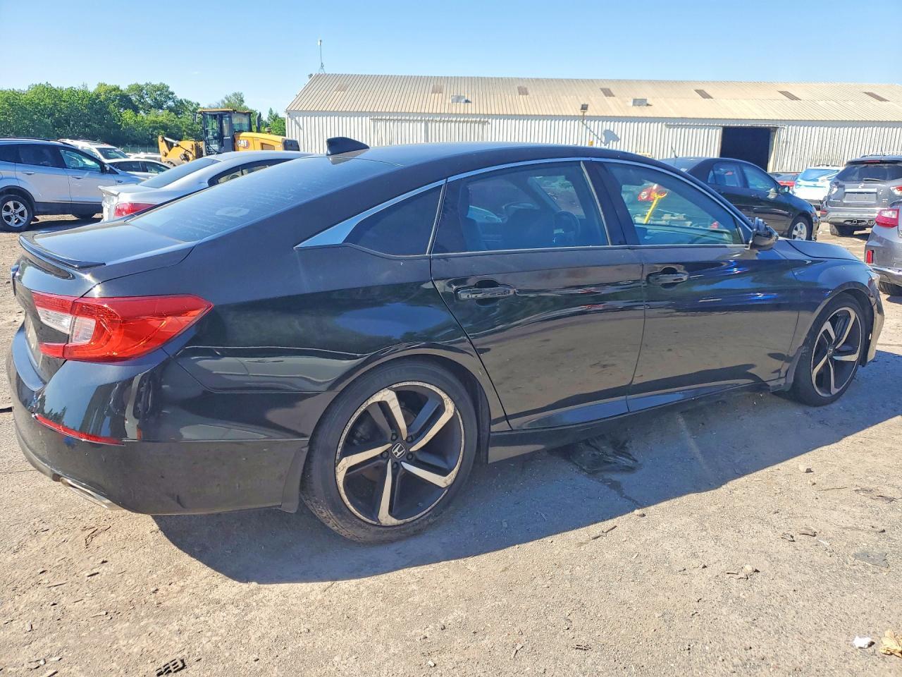 2019 Honda Accord Sport - Image 3