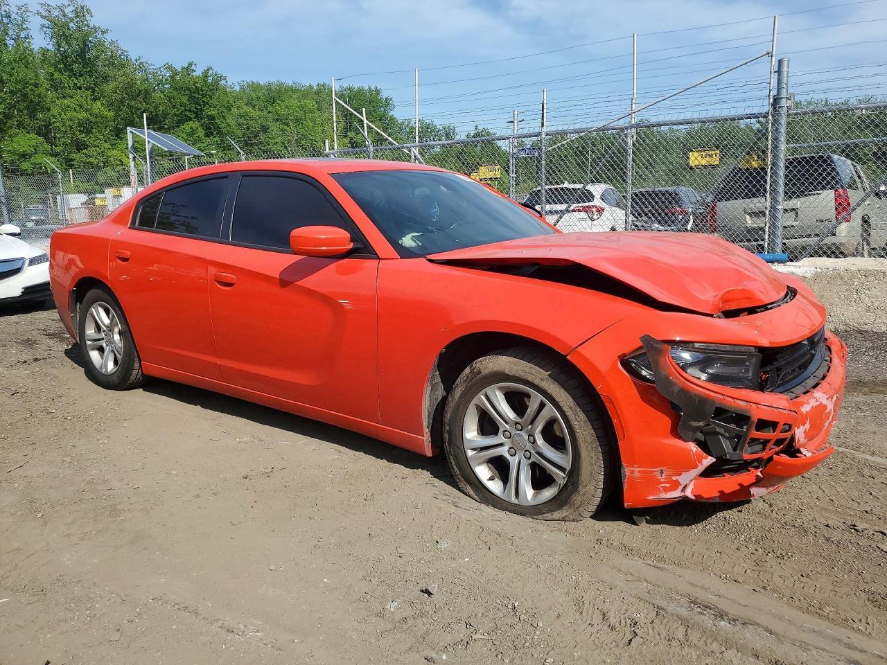 2020 Dodge Charger Sxt - Image 4