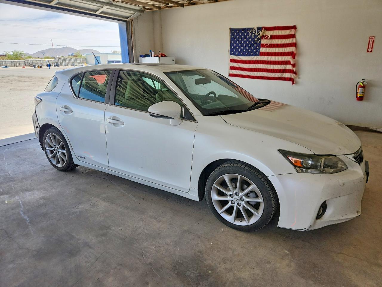 2011 Lexus Ct 200 - Image 4