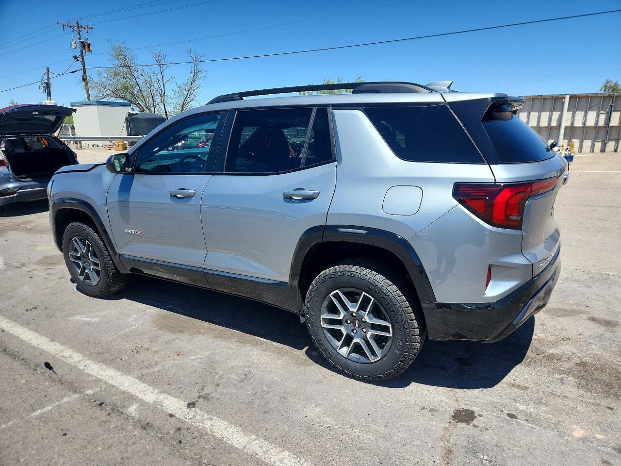 2026 GMC Terrain At4 Awd - Фото 2
