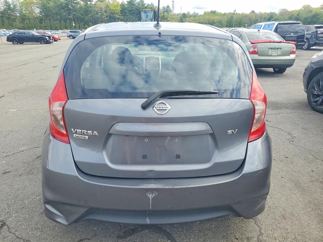 2018 Nissan Versa Note - Фото 6