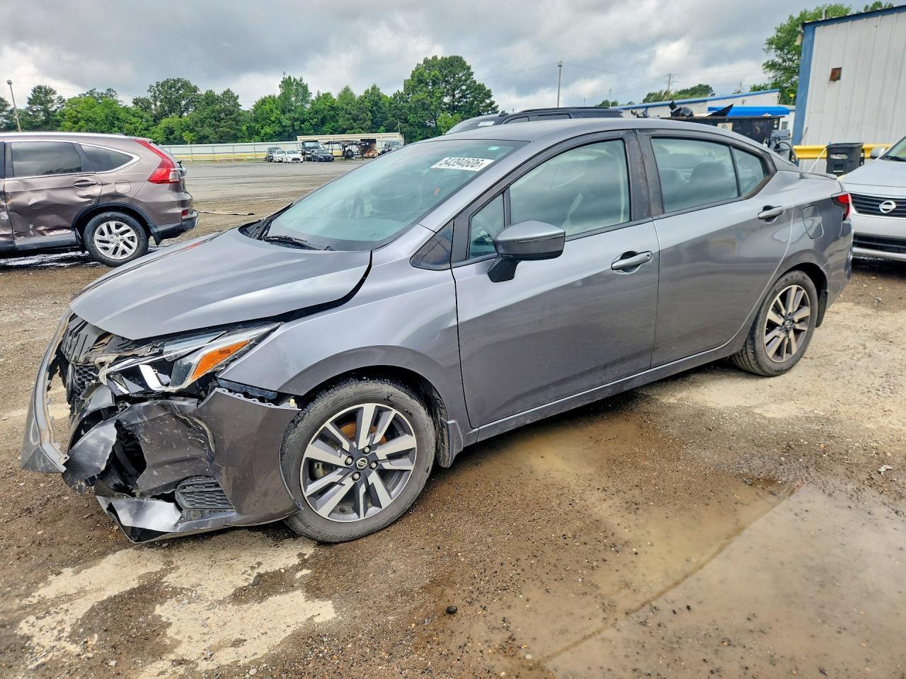 2020 Nissan Versa Sv