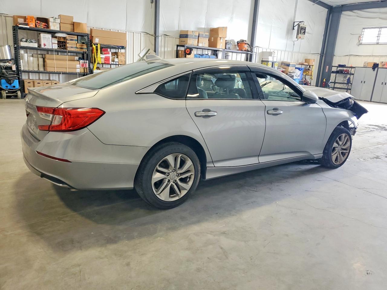 2019 Honda Accord Lx - Фото 3