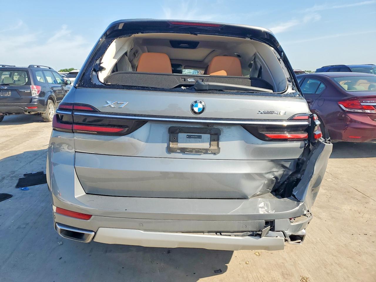 2025 BMW X7 xDrive40I - Фото 6