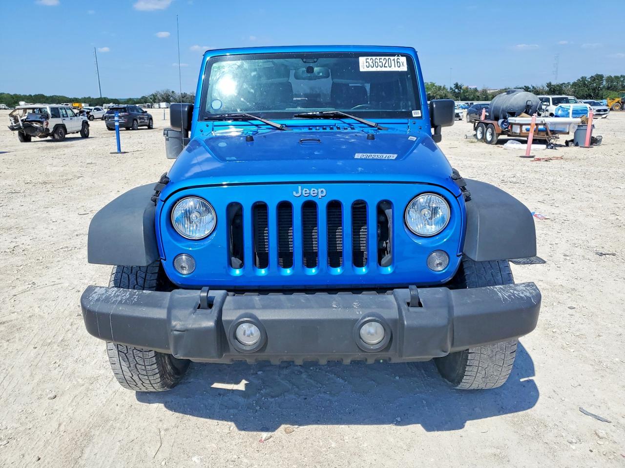 2016 Jeep Wrangler Sport - Фото 5