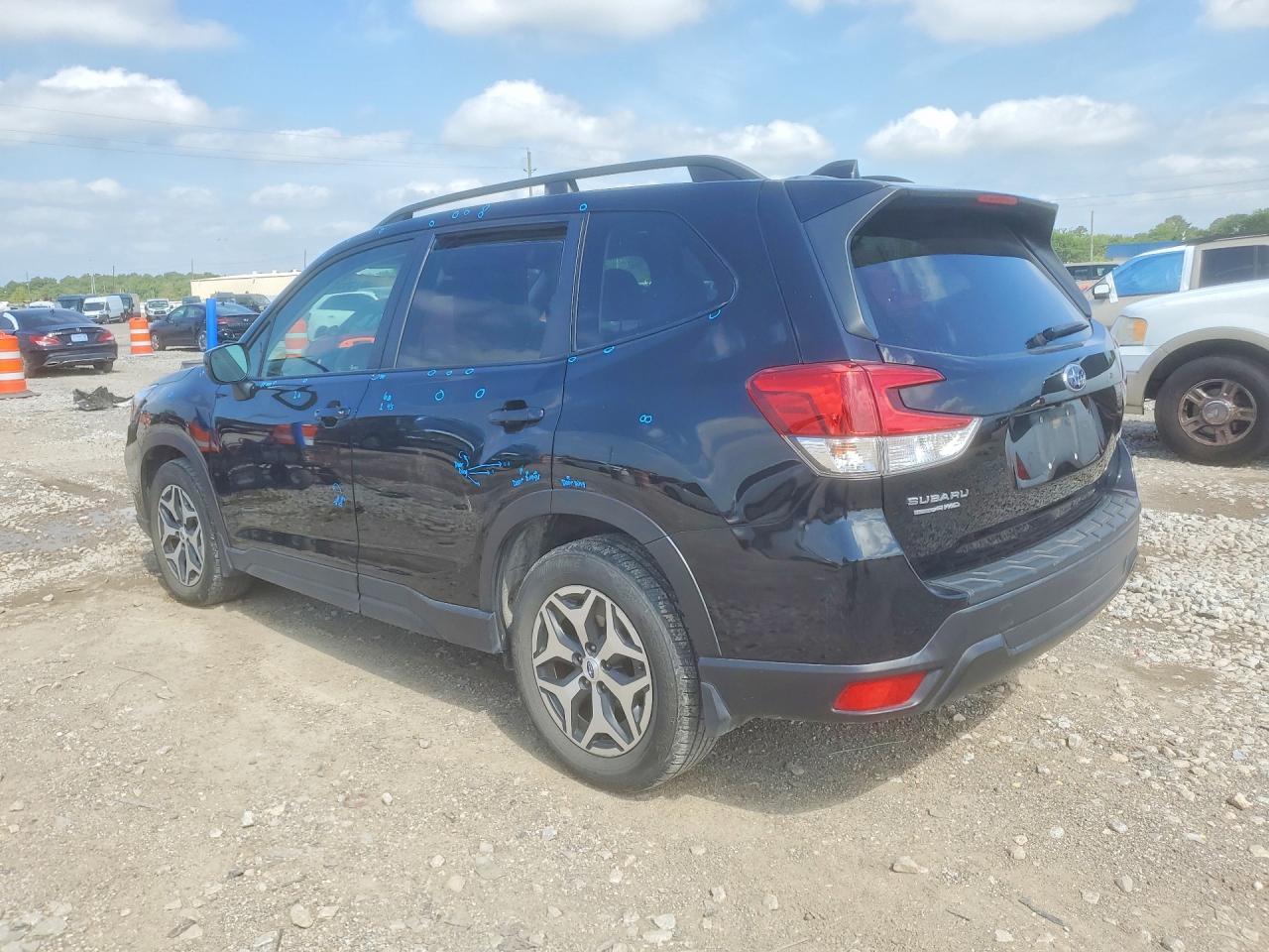 2019 Subaru Forester Premium - Фото 2