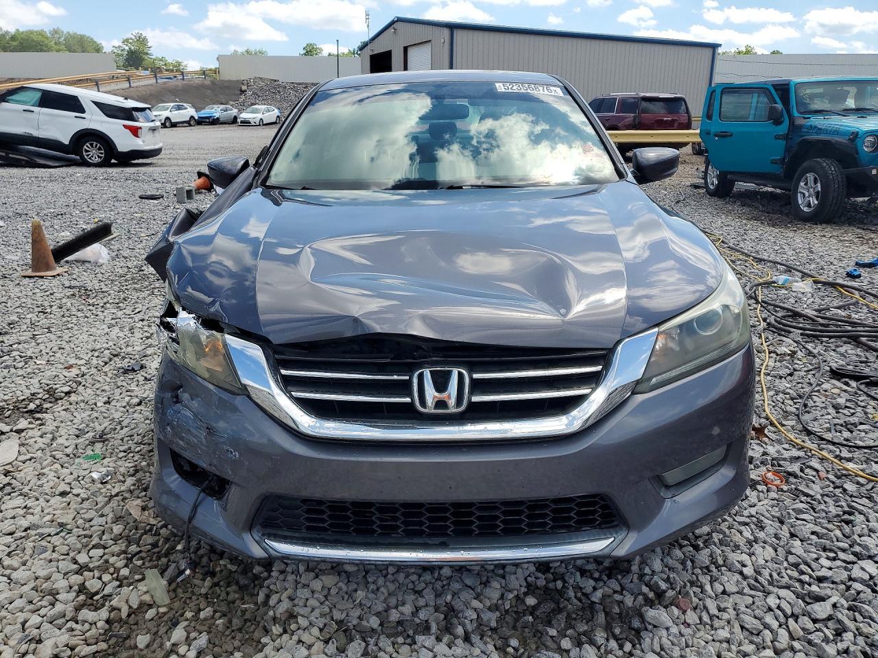 2015 Honda Accord Sport - Image 5