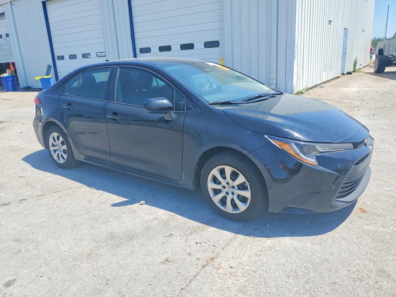 2026 Toyota Corolla Le - Фото 4