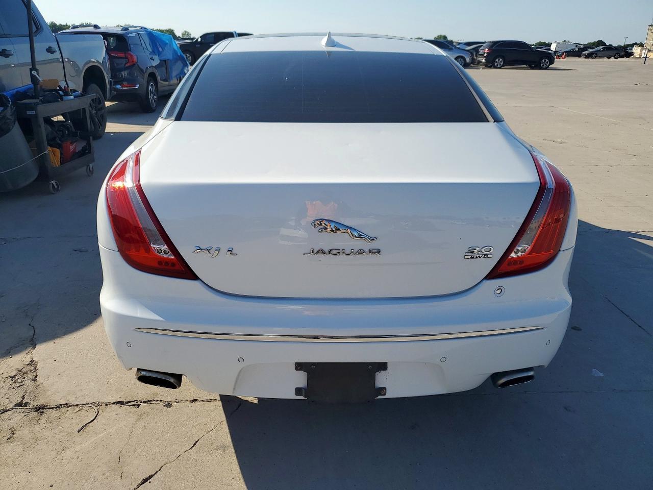 2015 Jaguar Xjl Portfolio - Image 6