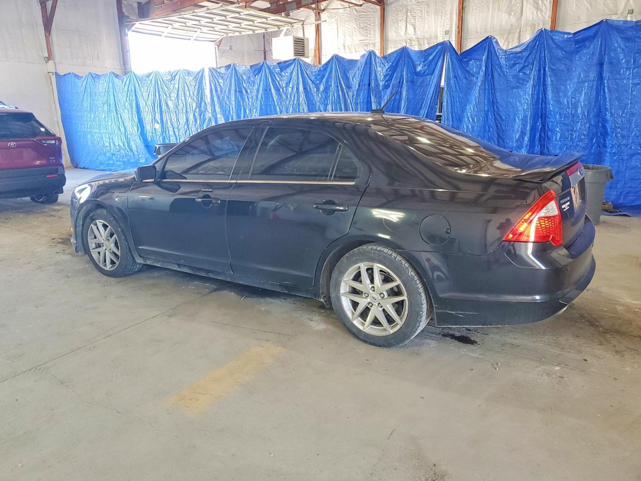 2011 Ford Fusion Sel - Image 2