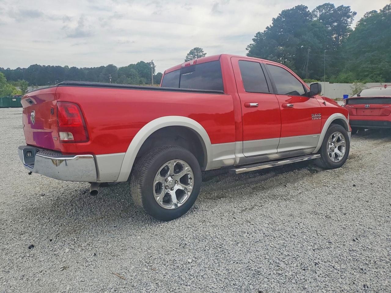 2017 Ram 1500 Slt - Image 3