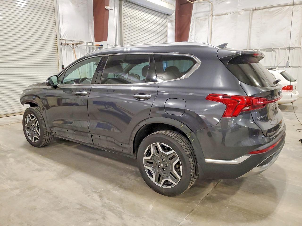 2023 Hyundai Santa Fe Limited - Фото 2
