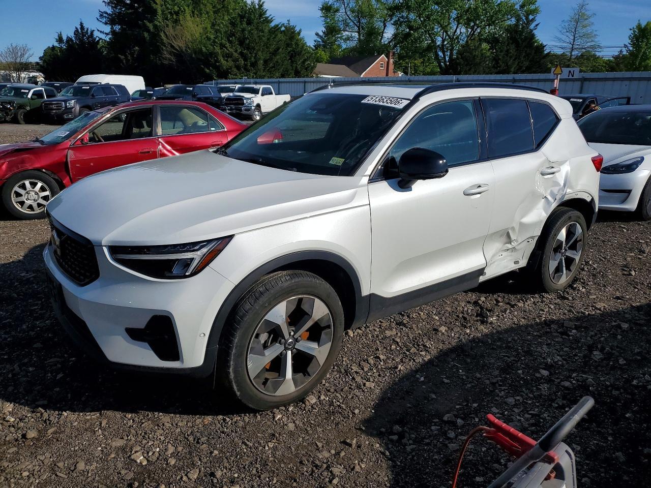 2024 Volvo Xc40 Plus