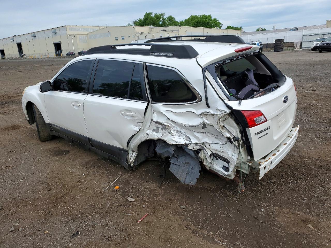2011 Subaru Outback 2.5I Premium - Image 2