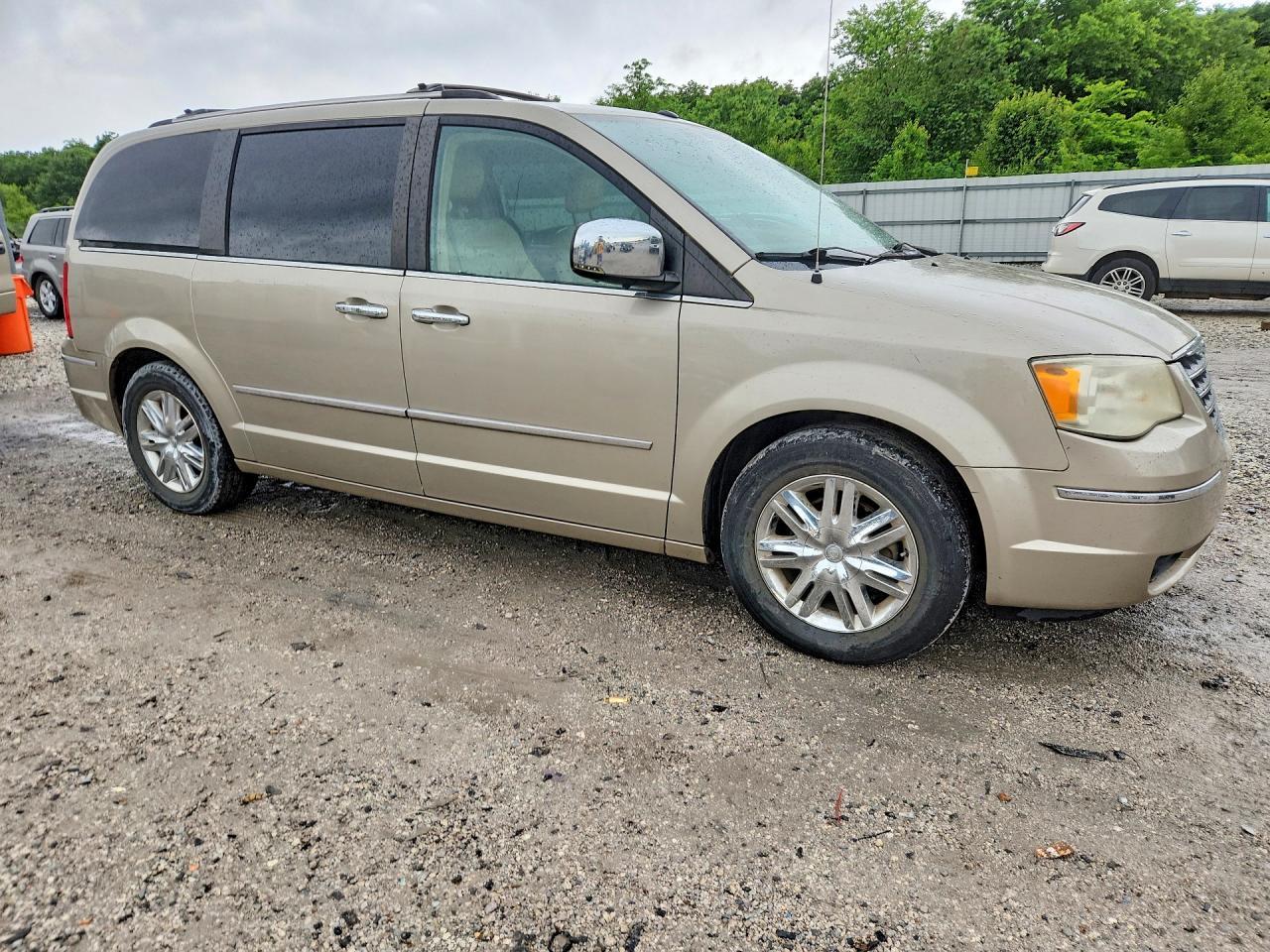 2008 Chrysler Town & Country Limited - Фото 4