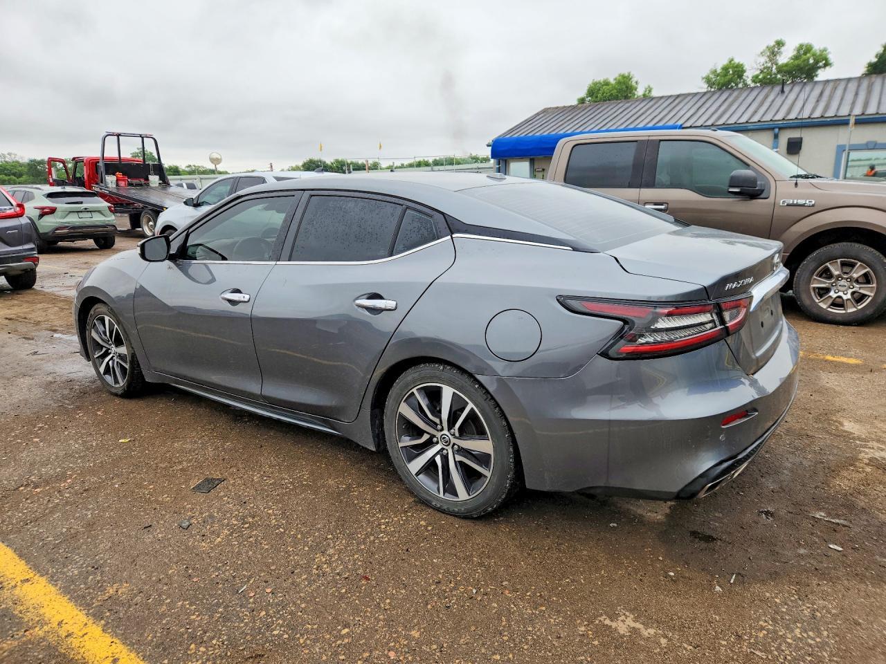 2020 Nissan Maxima Sv - Image 2